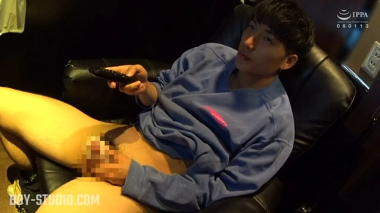 BOYST0098.mp4 snapshot 06.03.240