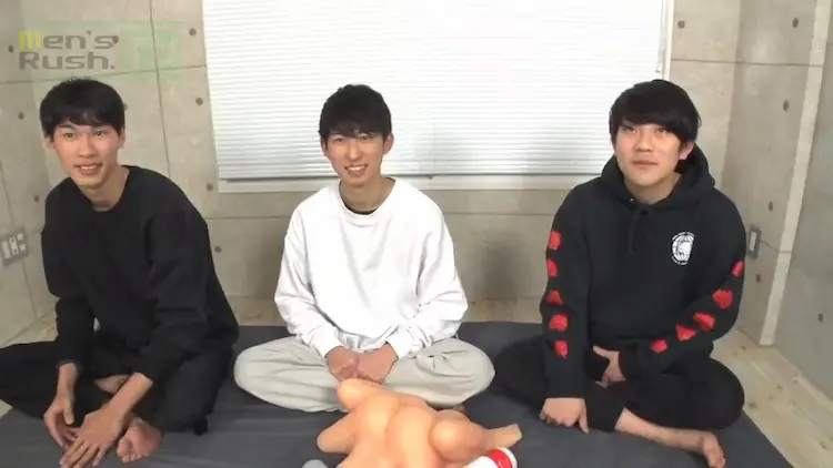 MR KR1312.mp4 snapshot 01.38.600